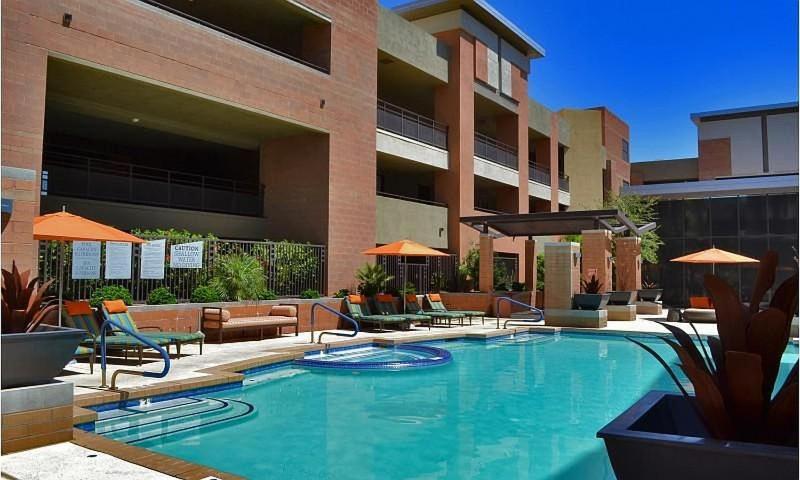 Ferienwohnung Step Out To Historic Old Town Scottsdale 2 King/2Bath W/Pool Exterior foto
